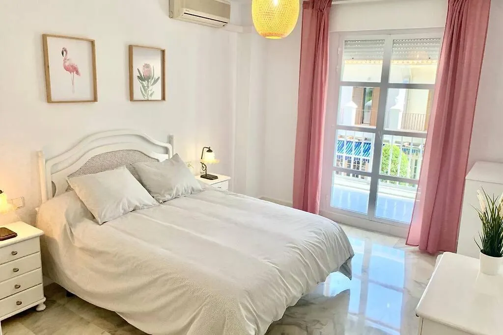 Amplio Apartamento Junto Al Mar location